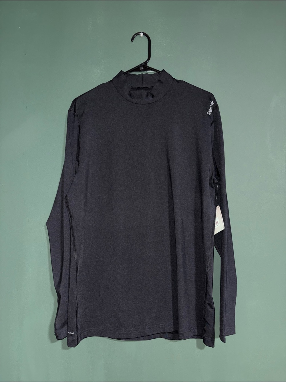 NWT Men’s Reebok Playwarm CWC Mock neck Long Sleeve